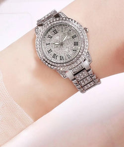 Horloge staal zilver afgezet met strass steentjes