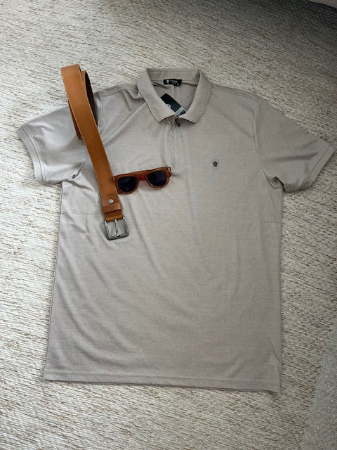 Heren Italiaanse Polo met rits. Beige