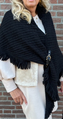 Poncho met leren riempje, zwart