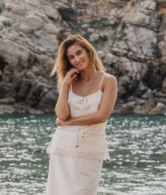Isla Ibiza Bonita Sleeveless Mesh Dotted Top Talalia – Cream