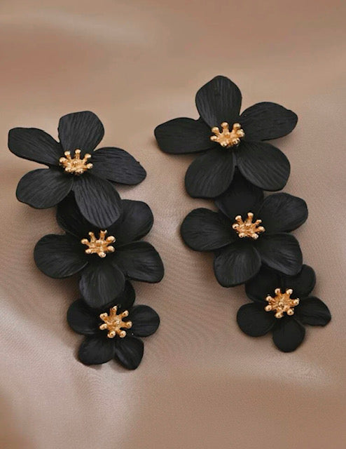 Oorbellen flowers, zwart/goud