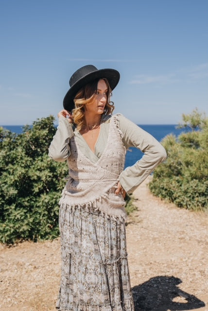 Isla Ibiza bonita Gilet – Knitted SKU: 8223300-Cream