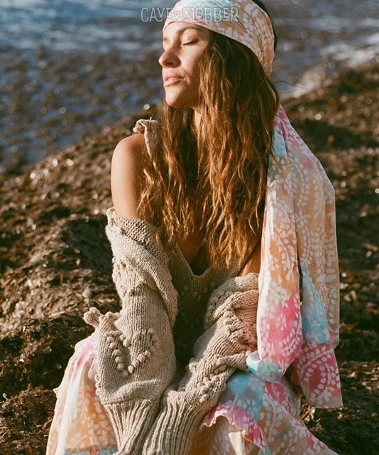 Isla Ibiza Bonita Kort gebreid vest Happy Hearts in Sand