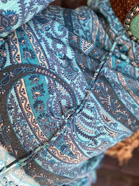 Set rok met top 100 % zijde aqua/donker blauw